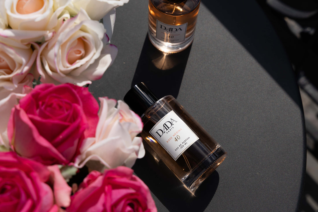 Notes de tête, de cœur et de fond : comprendre la structure d’un parfum